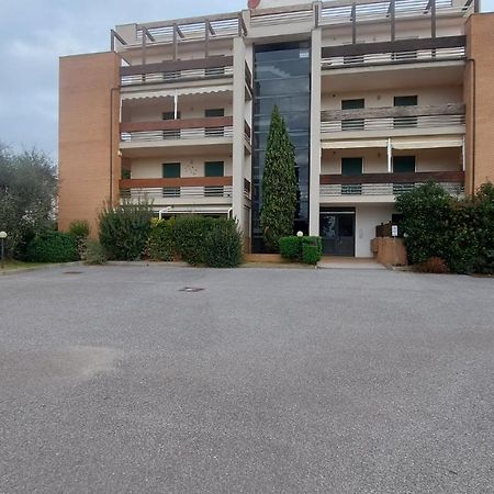 Appartamento Santa Costanza Con Piscina San Vincenzo Eksteriør billede