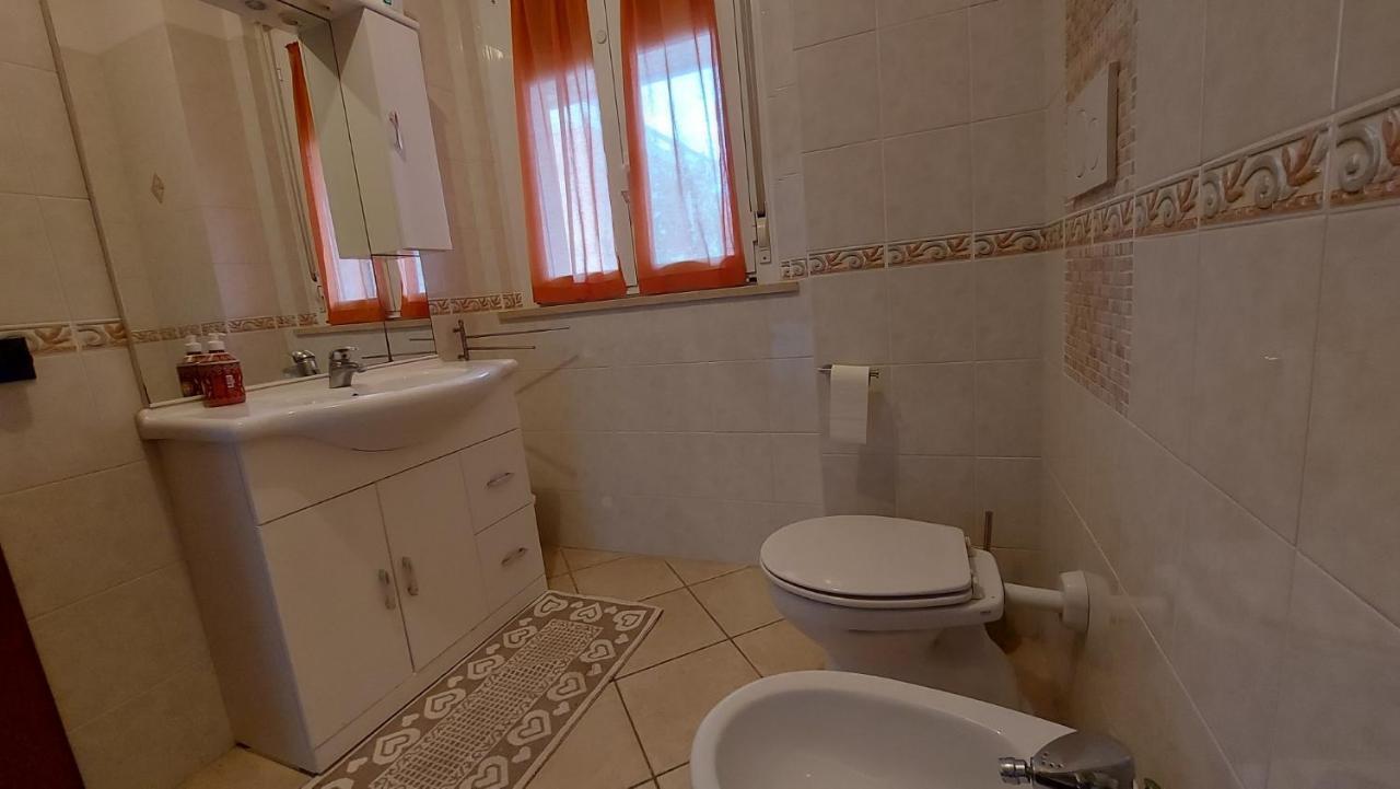 Appartamento Santa Costanza Con Piscina San Vincenzo Eksteriør billede